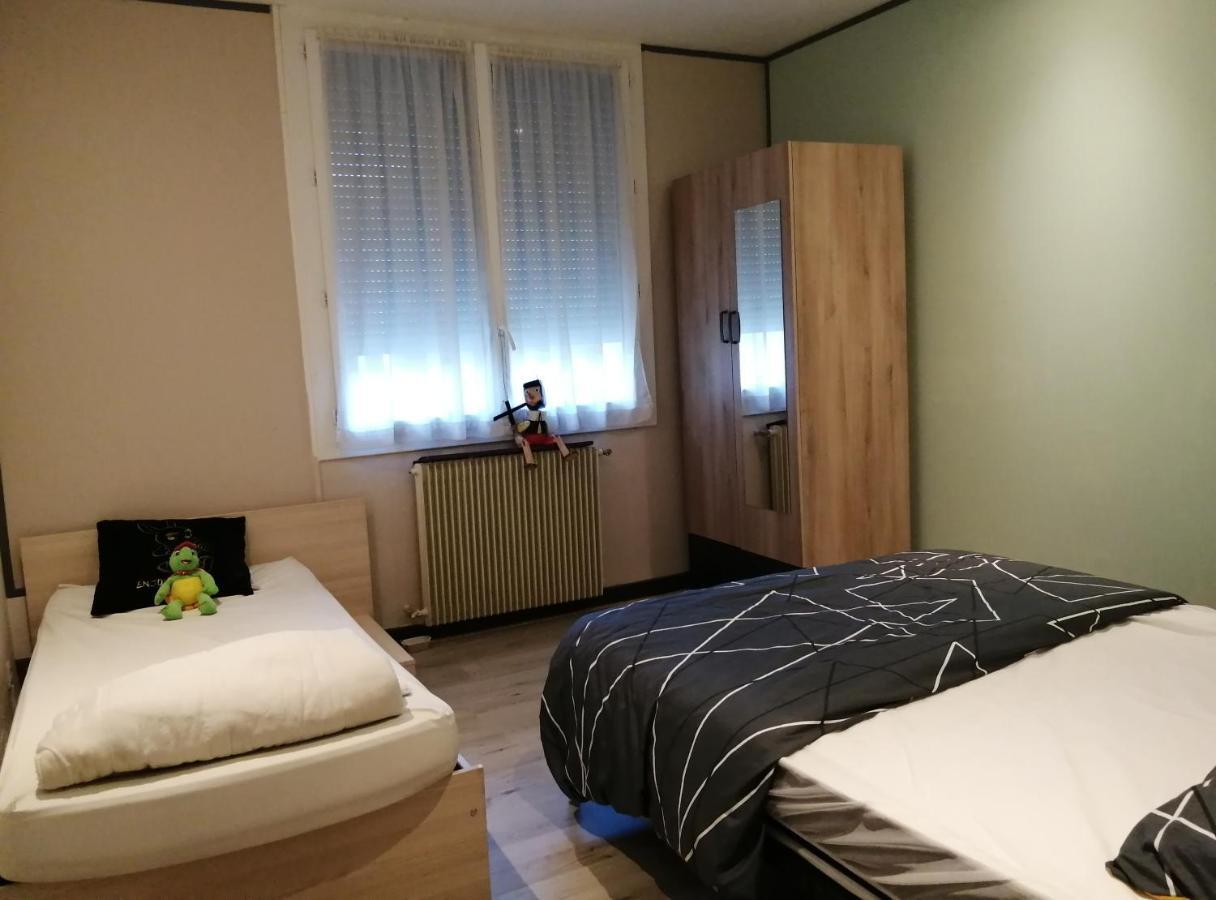 Apartamento Les Farios Avec Terrasse Sarlat Exterior foto